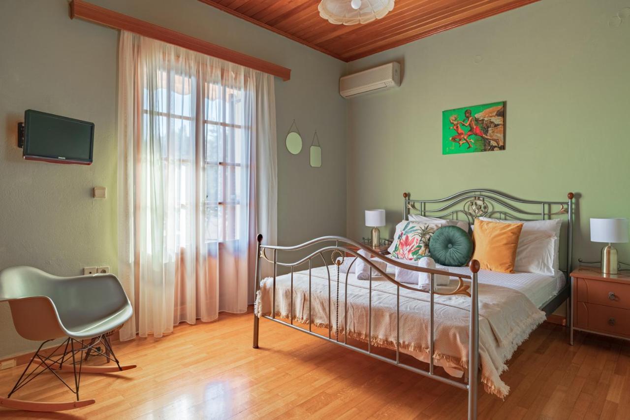 Golden Flower'S Apartment 포로스 외부 사진